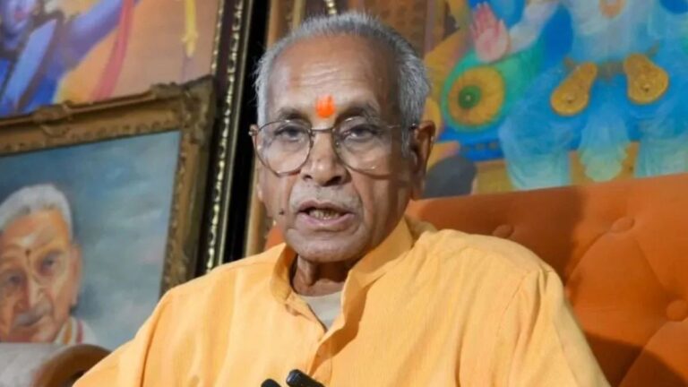 Political: चंपत राय पर प्राथमिकी और एसआईटी रिपोर्ट सार्वजनिक करने की कांग्रेस की मांग