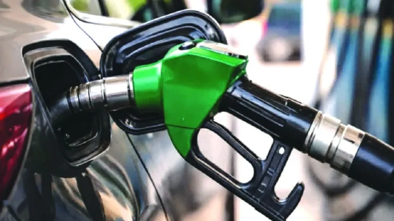 Automobile News: पेट्रोल के बाद अब डीजल की बारी, सरकार ला रही है 15% आइसोब्यूटेनॉल ब्लेंडिंग का महाप्लान
