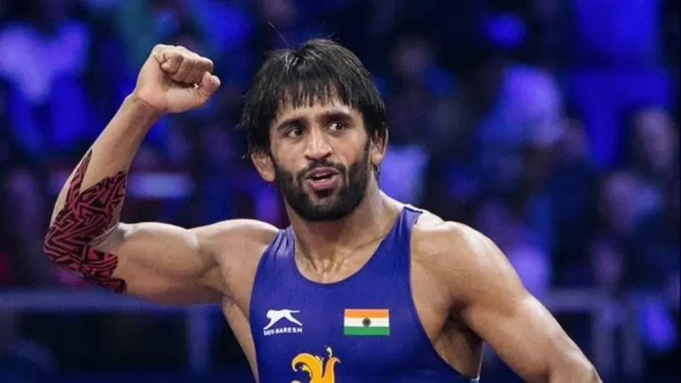 Bajrang Punia: जंतर-मंतर पर छात्रों पर लाठीचार्ज से भड़के बजरंग पूनिया, बोले- ‘हाथों में तिरंगा था, फिर भी बरसाए डंडे’