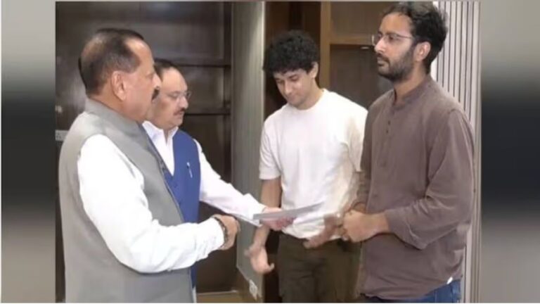 CJP Government Meeting: दिल्ली में CJP और सरकार के बीच तीसरे दौर की वार्ता, धर्मेंद्र प्रधान के इस्तीफे पर बनी रही असहमति