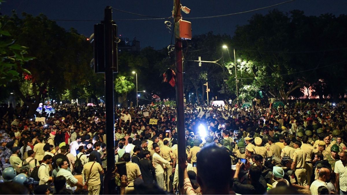 Delhi CJP Protest: कॉजपा के प्रदर्शन स्थल जंतर-मंतर पर संक्रामक वायरल बुखार फैलने की आशंका