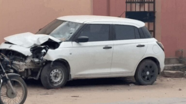Jhunjhunu Road Accident: झुंझुनूं में स्विफ्ट कार की टक्कर से स्कूटी सवार दो दोस्तों की मौत, हादसे के बाद चालक फरार