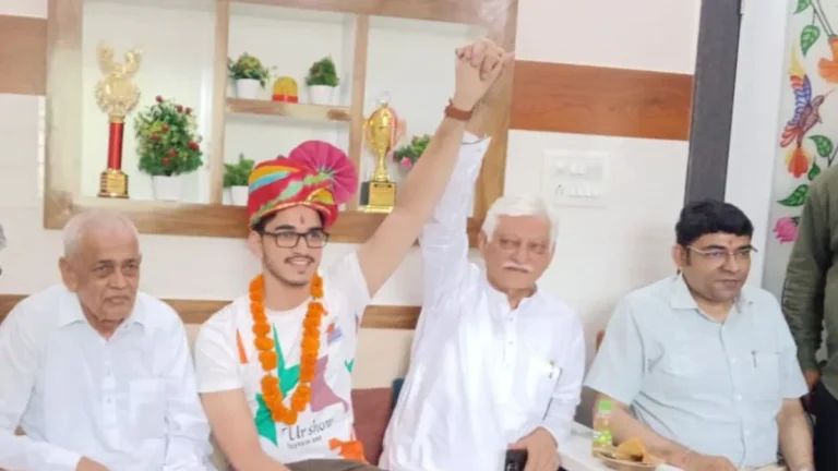 Jind News: 73 की उम्र में दादा बने वकील तो पोते ने पहले प्रयास में नीट में किया जिला टॉप, जींद के इस परिवार की अनोखी कहानी