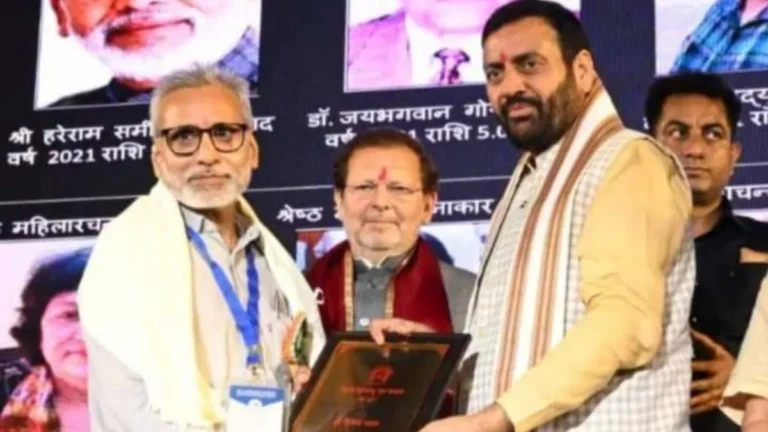 Narnaul Literary Award: नारनौल के साहित्यकार रघुविन्द्र यादव को ‘लाला देशबंधु गुप्त सम्मान’, सीएम नायब सैनी ने रोहतक में किया सम्मानित