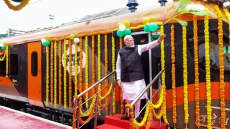PM Modi in Kurukshetra: कुरुक्षेत्र यूनिवर्सिटी में उमड़ा जनसैलाब, पीएम मोदी का भाषण सुनने के लिए प्रशासन ने किए थे खास इंतजाम