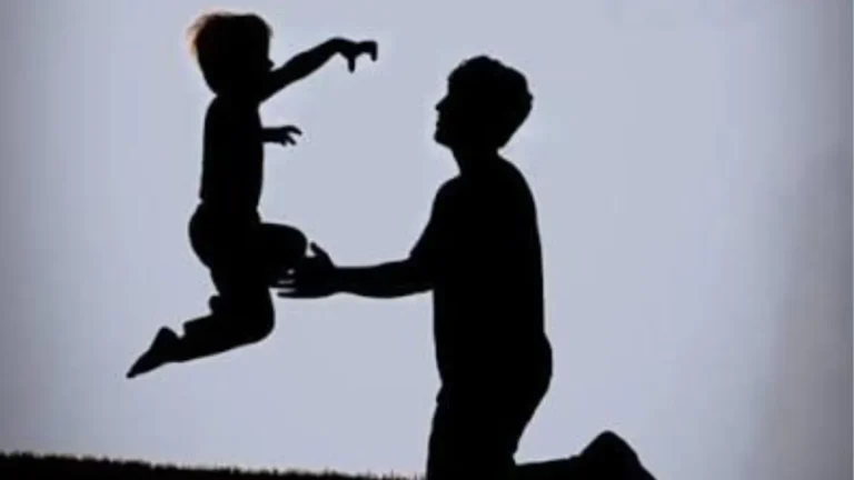 Relationship Advice: क्या आपसे भी रूठ गए हैं पिता? जानिए कैसे एक छोटा सा ‘सॉरी नोट’ दूर कर सकता है सालों की कड़वाहट
