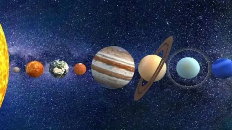 Shukra Nakshatra Gochar:  इन 3 राशियों की चमकेगी किस्मत, बरसेगा अगाध धन