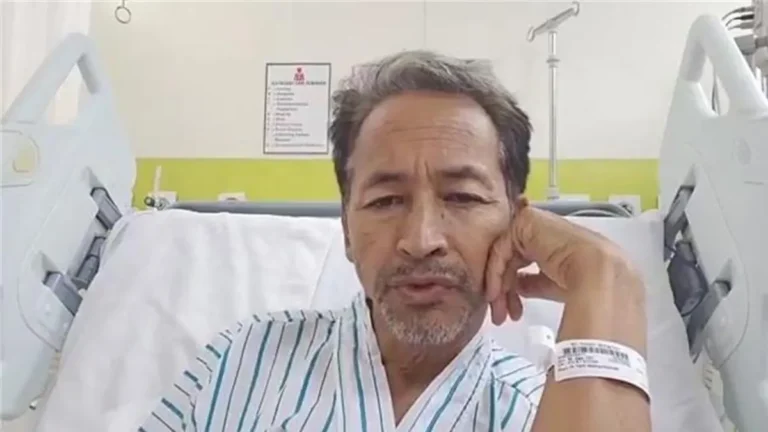 Sonam Wangchuk: अनशन पर उठे सवालों से सोनम वांगचुक बोले- 11 किलो वजन घटाया, क्या अब ‘कैरेक्टर सर्टिफिकेट’ दूं?