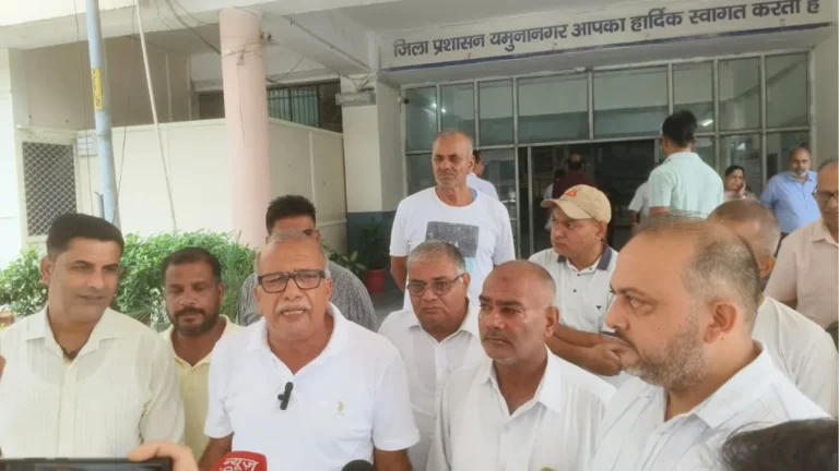 Yamunanagar News: दड़वा में गोबर-धन संयंत्र पर ग्रामीणों ने उठाई आर-पार की आवाज, बोले- ‘पर्यावरण और सुरक्षा से खिलवाड़ मंजूर नहीं’