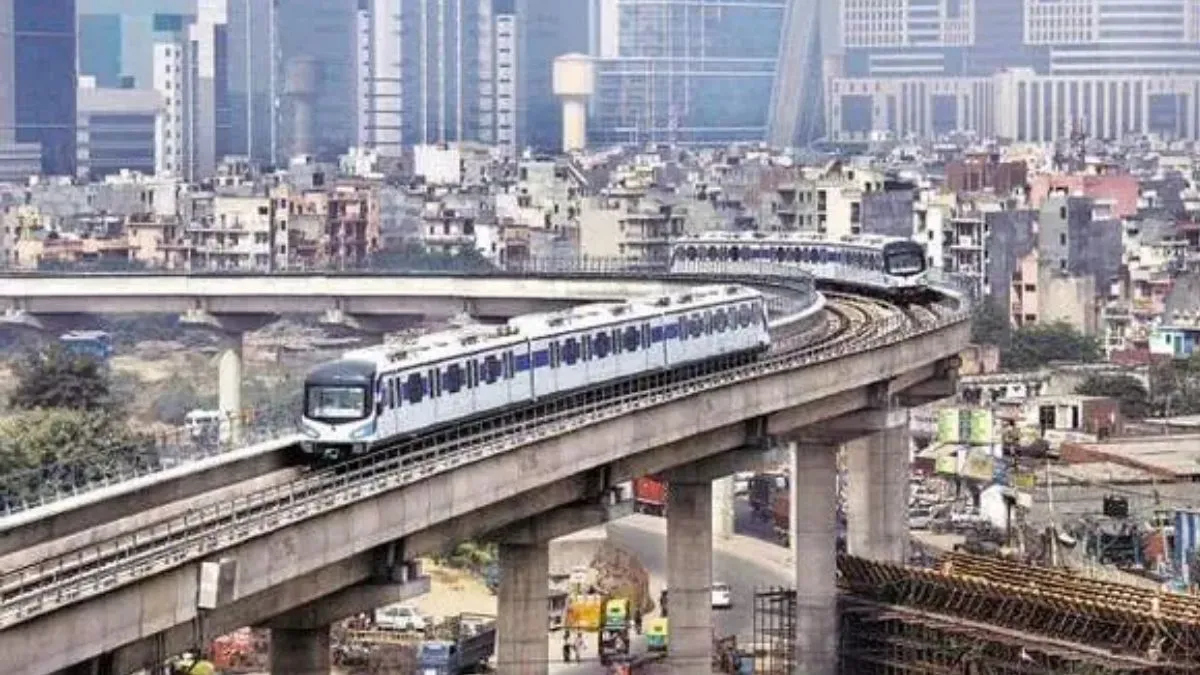 Gurugram Metro: गुरुग्राम को मिलेगी जाम से मुक्ति, मेट्रो प्रोजेक्ट ने पकड़ी गति, 1st U-Girder हुआ फिट
