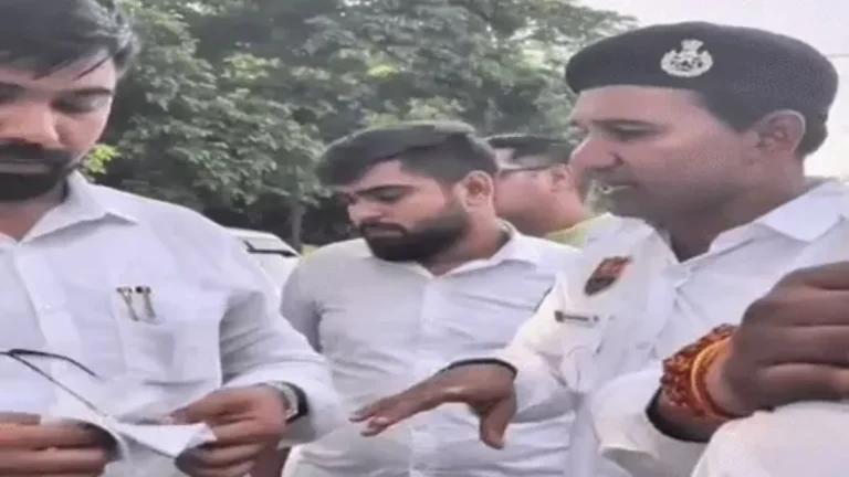 Gurugram News: गुरुग्राम में जैसे को तैसा! बिना नंबर प्लेट खड़ी मिली CIA की गाड़ी, वकीलों ने ऑन द स्पॉट काटा चालान
