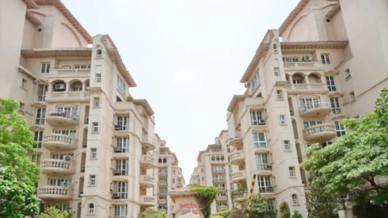 Gurugram Rent Crisis: ‘बजट बढ़ाओ सर!’, गुरुग्राम में ब्रोकरों के रवैये से परेशान हुआ मध्यम वर्ग, वायरल हुआ यूजर का दर्द