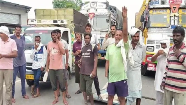 Haryana Farmers: बिजली कटौती से भड़के किसान, नेशनल हाईवे 148B पर लगाया जाम, दोनों तरफ लगीं वाहनों की कतारें