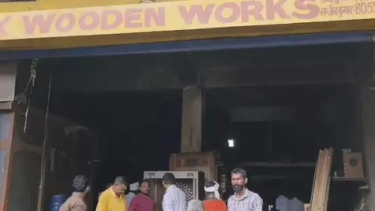 Karnal Breaking News: करनाल में भीषण अग्निकांड, घरौंडा की दरवाजा फैक्ट्री में लगी आग, लाखों की मशीनें जलकर खाक