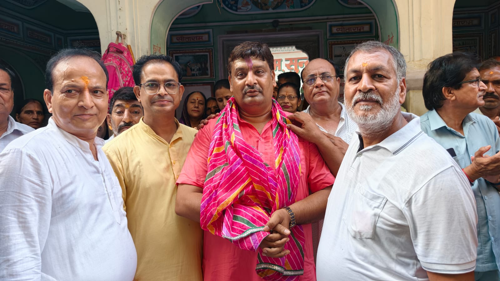 नारनौल के ऐतिहासिक ढोसी धाम में गूंजा राधे-राधे का जयघोष