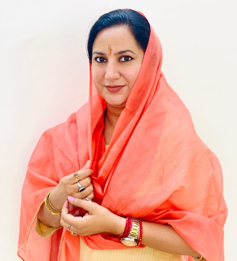 31 अगस्त से पूरे हरियाणा में हलकावार बैठक करने के लिए महिलाओं के बीच जाएंगी सुनैना चौटाला, सम्मान दिवस रैली का देंगी निमंत्रण