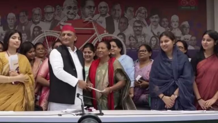 भाजपा के राज में ‘नारी’ बन गई है ‘नारा’, 2027 में महिलाओं को अधिक टिकट देगी सपा: अखिलेश