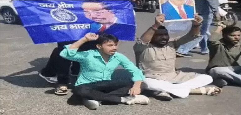 Amritsar News : अमृतसर में टला बड़ा बंद, लेकिन भंडारी पुल पर दिखा दलित संगठनों का आक्रोश