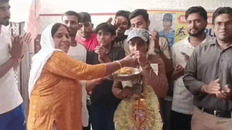 Anshul Kataria Bhiwani: भिवानी की बेटी अंशुल का नेशनल में डंका, ट्रिपल जंप में जीता सिल्वर मेडल, पिता के अधूरे सपने को दे रही उड़ान
