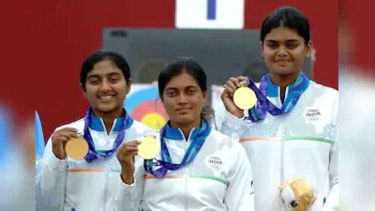 Asian Games Gold: डेढ़ घंटे में चिकिता के नाम दो गोल्ड, महिला और मिक्स्ड टीम ने जीते खिताब