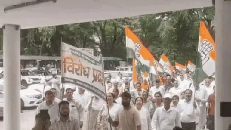 Haryana Congress: ‘वोट चोरी’ के खिलाफ सड़क पर कांग्रेस, हरियाणा के सभी जिलों में आज बड़ा प्रदर्शन
