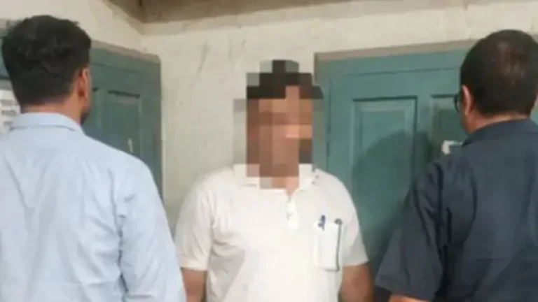 Hisar ACB Action: हिसार में रिश्वत लेते पकड़े गए बॉलीवुड एक्टर यशपाल शर्मा के भाई, ACB ने 3 हजार रुपए के साथ दबोचा