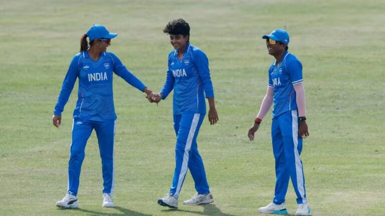 India women cricket: जापान को 8 विकेट से हराकर भारत सेमीफाइनल में, शेफाली ने 15 गेंदों में ठोके 40 रन