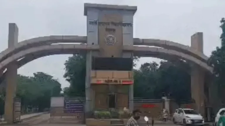 MDU Rohtak: छात्राओं की पढ़ाई पर पहरा क्यों? 24 घंटे रीडिंग हॉल की मांग पर वीसी को अल्टीमेटम