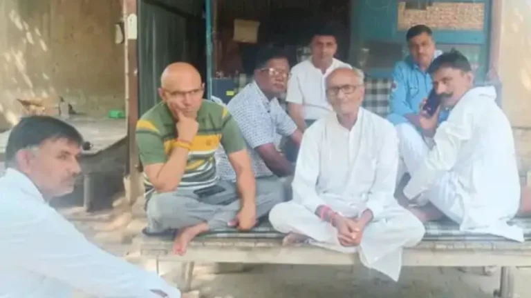 Mahendragarh : महेंद्रगढ़ में सड़क हादसा, नीलगाय को बचाने की कोशिश में पलटा ट्रक, ड्राइवर की मौत