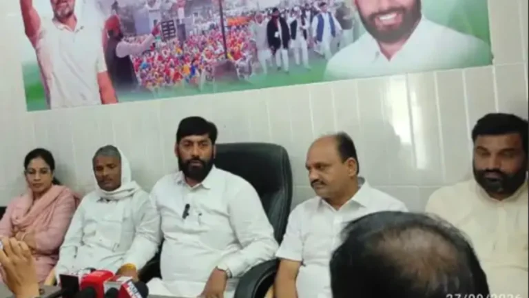 Mahendragarh : महेंद्रगढ़ में कांग्रेस की प्रेस कॉन्फ्रेंस, मुख्य चुनाव आयुक्त ज्ञानेश कुमार पर लगाए गंभीर आरोप