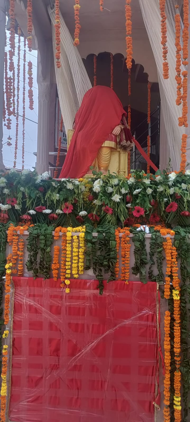 Narnaul: मुख्यमंत्री आए महाराजा सूर सैनी की मूर्ति का अनावरण करने,  बिना किए चले गए