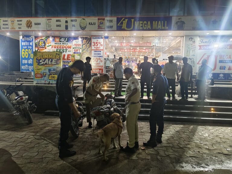 Narnaul: शहर की नब्ज पर पुलिस की पैनी नजर—बस स्टैंड, रेलवे स्टेशन, पार्कों और संवेदनशील इलाकों में रोजाना औचक चेकिंग, असामाजिक तत्वों पर शिकंजा