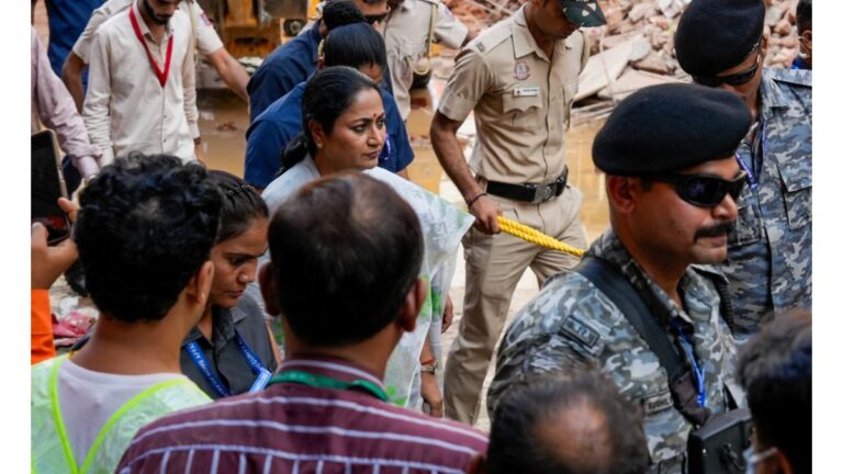 PG Building Collapse: सत्य निकेतन इमारत दुर्घटना का जायजा लेने फिर पहुंचीं मुख्यमंत्री, अब तक 6 मौतों की पुष्टि