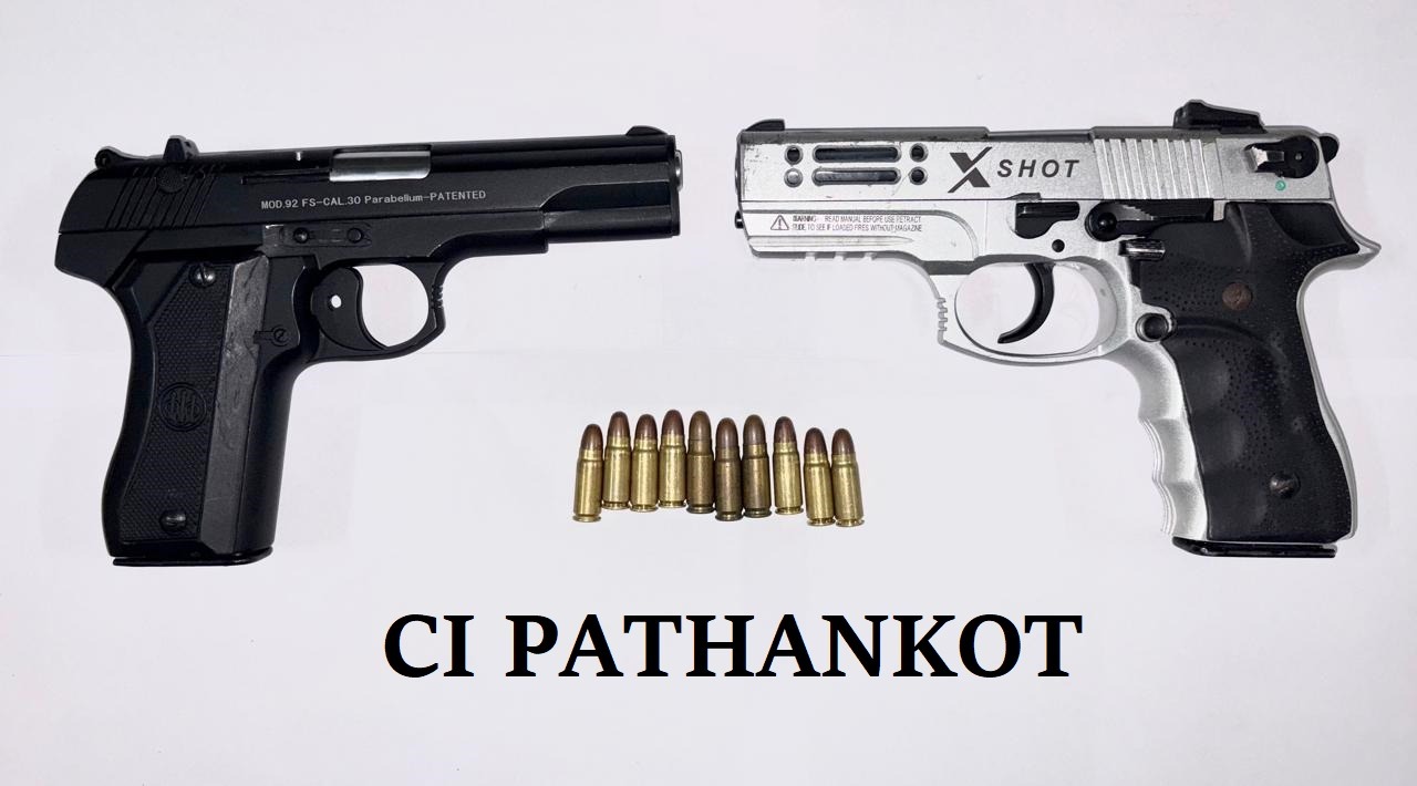 Pathankot Crime : पंजाब में टारगेट किलिंग की बड़ी साजिश नाकाम, दुबई से लौटे दो अपराधी हथियारों समेत गिरफ्तार