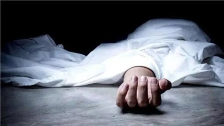 Rohtak Teacher Suicide: रोहतक मेंमोखरा स्कूल के अंग्रेजी शिक्षक ने घर में लगाया फंदा, सुसाइड नोट बरामद