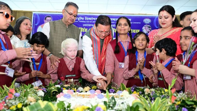 Uttarakhand News: पुष्कर सिंह धामी 51 साल के हुए, प्रधानमंत्री नरेन्द्र मोदी, गृहमंत्री अमित शाह ने दी बधाई