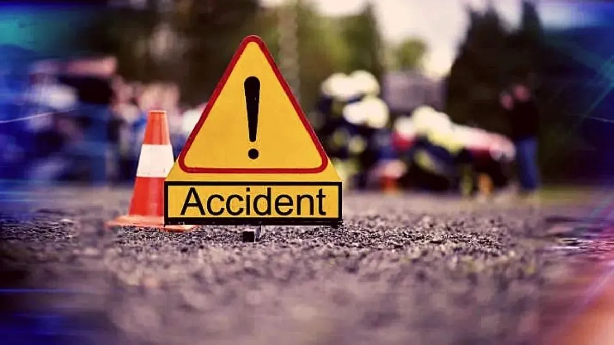 Ajmer Bus Accident अजमेर में स्लीपर बस ने मां-बेटी समेत 3 को कुचला, मौके पर मौत; बाइक 20 फीट तक घसीटी