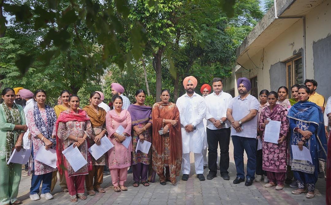 Anganwadi Helper Appointment : नौशहरा ब्लॉक की 14 आंगनबाड़ी हेल्पर्स को जस्सा पट्टी ने सौंपे नियुक्ति पत्र