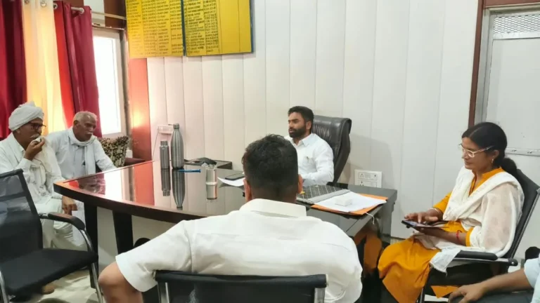 Ateli Mandi : अटेली अनाज मंडी में बाजरे की सरकारी खरीद पर संकट बरकरार, एसडीएम की बैठक बेनतीजा, किसानों की बढ़ी मुश्किलें