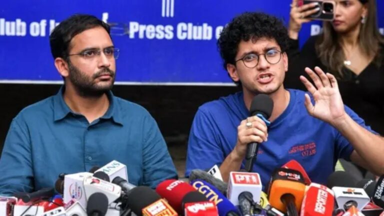 कॉकरोच जनता पार्टी के 3 कार्यकर्ता आज कोर्ट में होंगे पेश, क्राइम ब्रांच ने पूछताछ के लिए बुलाया