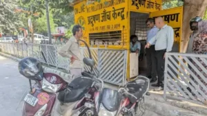 Faridabad News: फरीदाबाद में प्रदूषण पर बड़ा एक्शन, 16 प्रदूषण जांच केंद्र निलंबित, बिना पीयूसी नहीं मिलेगा पेट्रोल-डीजल