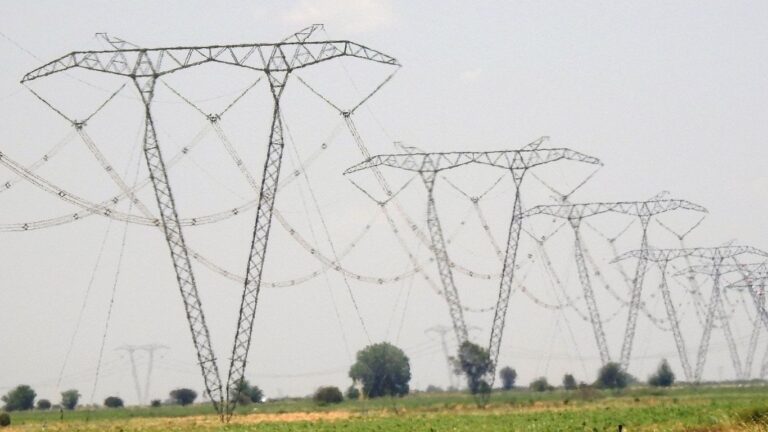 Haryana Electricity Companies Stock Market Listing: हरियाणा की 4 सरकारी बिजली कंपनियां होंगी शेयर बाजार में लिस्ट, केंद्र ने मुख्य सचिव को भेजा पत्र