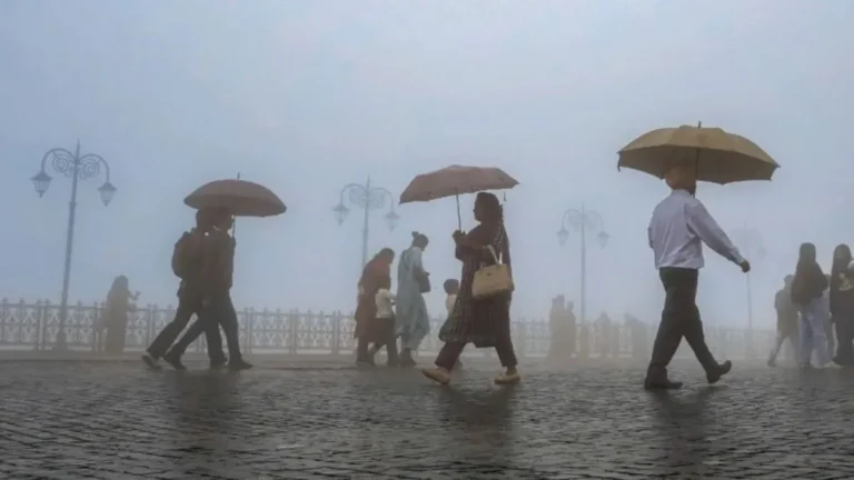Haryana Weather: हरियाणा में 8 से 13 अक्टूबर तक बारिश का अलर्ट, 50 किमी की रफ्तार से चलेंगी हवाएं