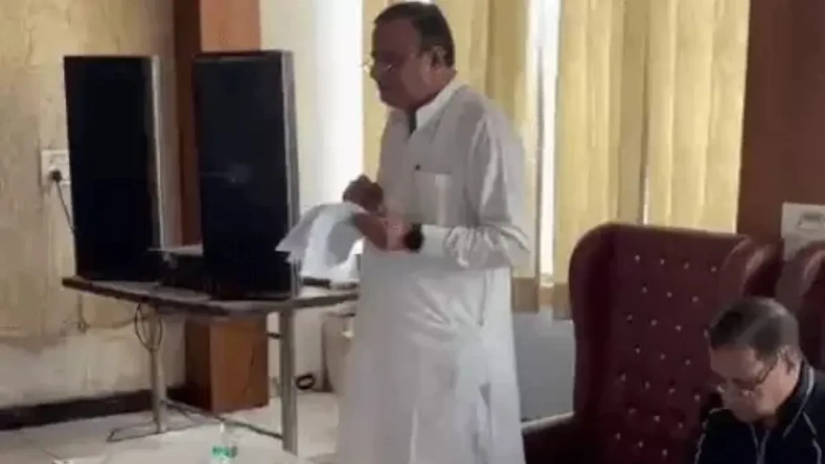 Hisar News: 8-9 कॉलोनियों की जमीन सोसाइटी के नाम नहीं कर रहा कॉलोनाइजर, आम सभा में भड़का गुस्सा