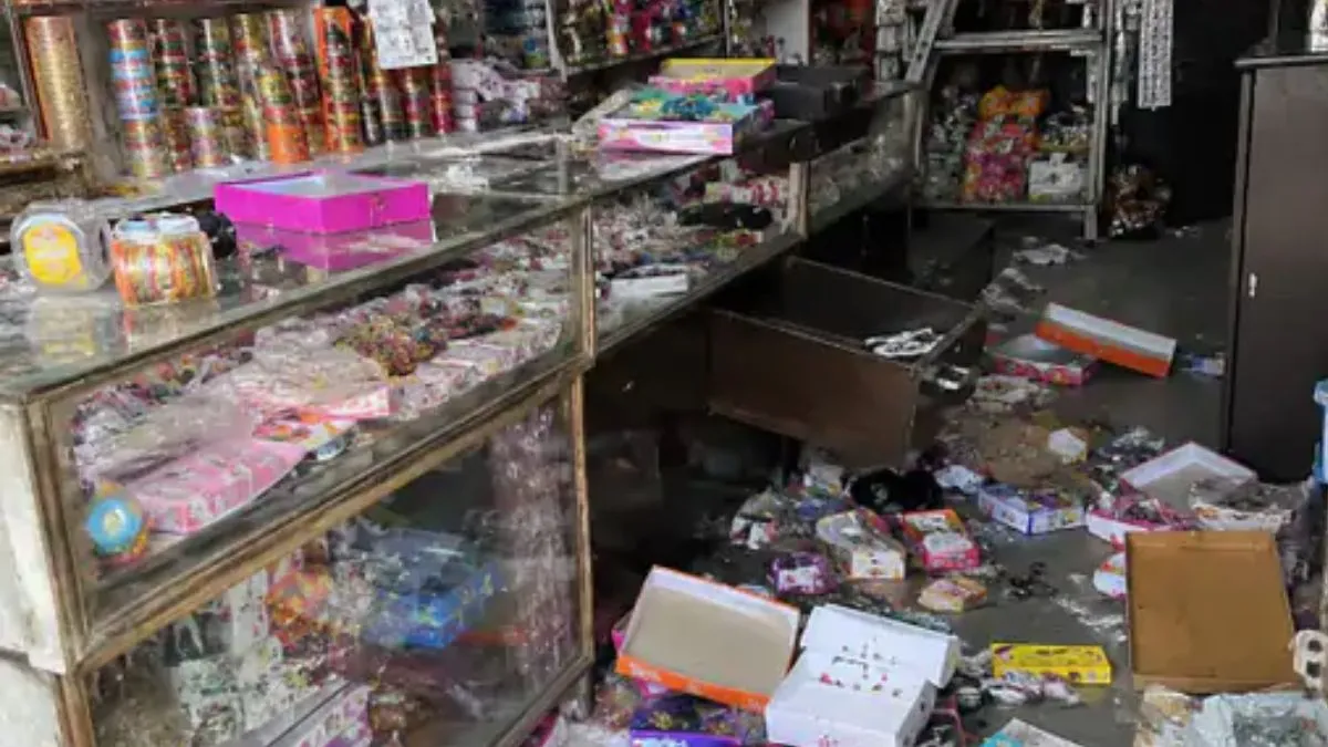 Yamunanagar Shop Theft: जगाधरी में मंदिर के पास दुकान का ताला तोड़कर चोरी, 20 हजार कैश और नोटों के हार गायब