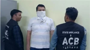 Jhajjar Vigilance raid: झज्जर में विजिलेंस का बड़ा एक्शन, 5 हजार की रिश्वत लेते रंगे हाथों पकड़ा गया पटवारी