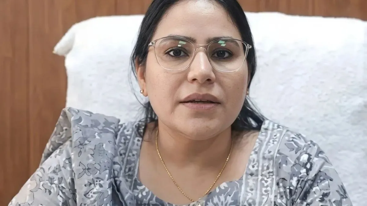 Kaithal Sarpanch Termination: पंचायती जमीन पर जमा रखा था कब्जा, कैथल में सरपंच मनजीत कौर पद से बर्खास्त, 6 साल चुनाव पर बैन