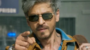 King Teaser: खून से सना चेहरा और हाथों में हुकुम का पत्ता, शाहरुख खान की ‘किंग’ का खूंखार टीजर रिलीज