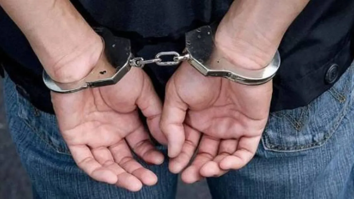 Mahendragarh News: महेंद्रगढ़ पुलिस की बड़ी कार्रवाई, टोहाना से दबोचा गया कोर्ट का भगोड़ा आरोपी, 2023 से चल रहा था फरार