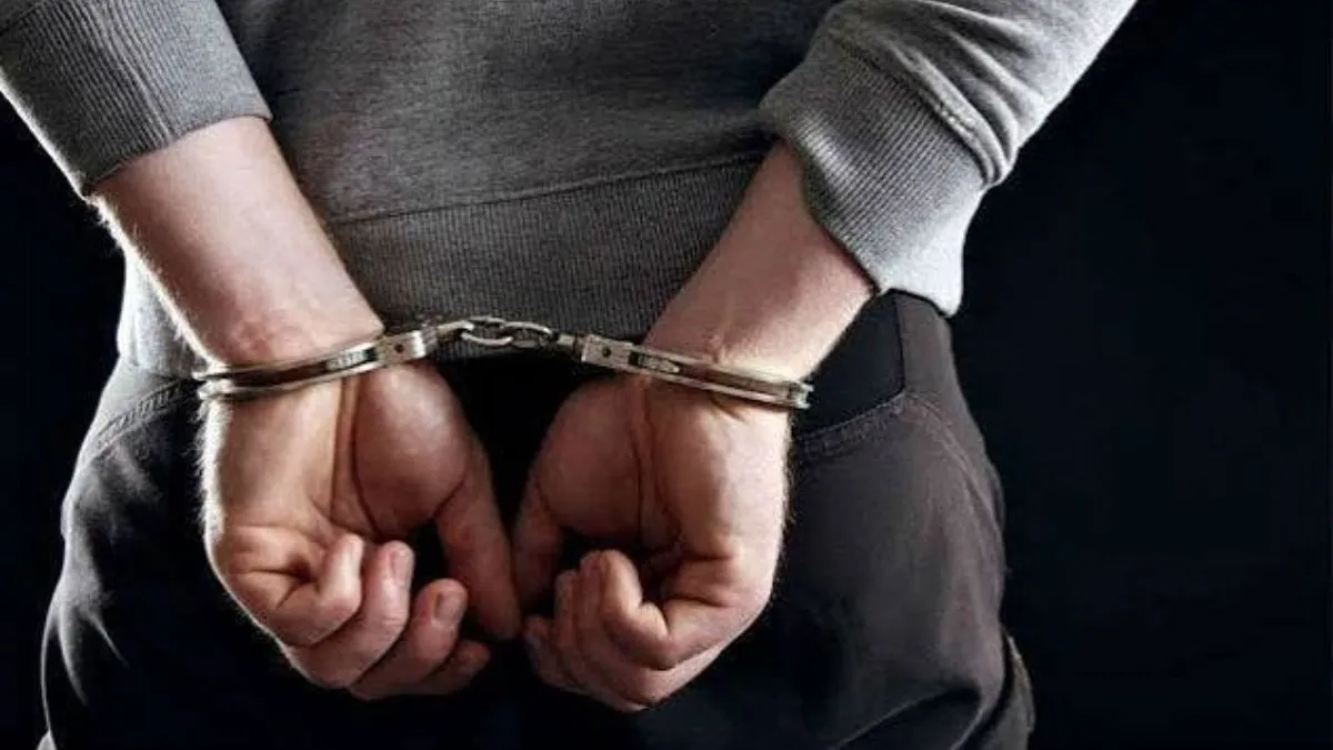 Mahendragarh News: बिजली चोरी की जांच करने गई डीएचबीवीएन टीम से मारपीट और सरकारी वाहन में तोड़फोड़ के मामले में एक आरोपी गिरफ्तार